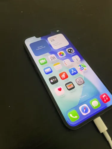 iPhone 13 128gb seminovo