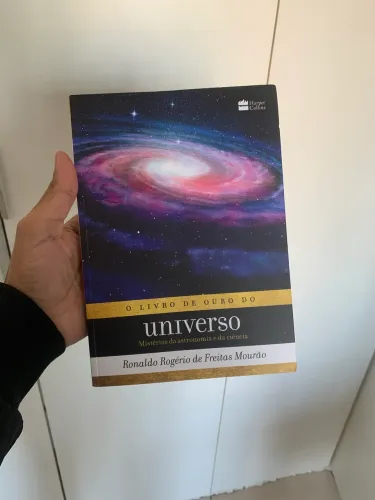 Livro: O Livro de Ouro do Universo (Astrônomo Ronaldo Rogério)