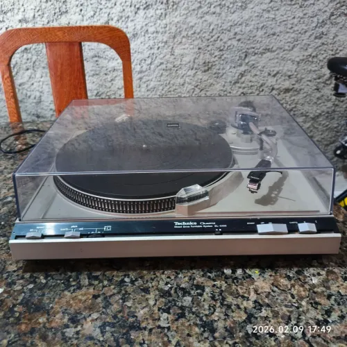 Toca Discos Technics SL-5100