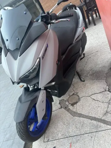xmax baixa quilometragem