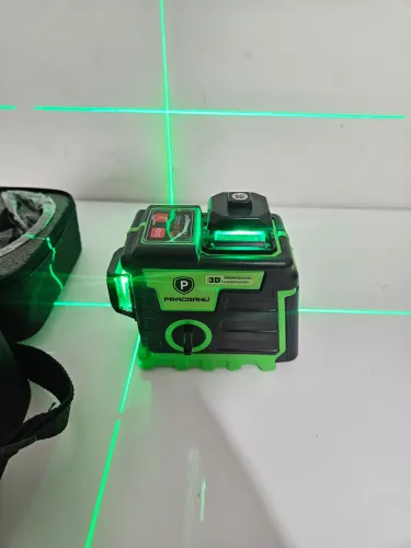 Nivel a laser Pracmanu