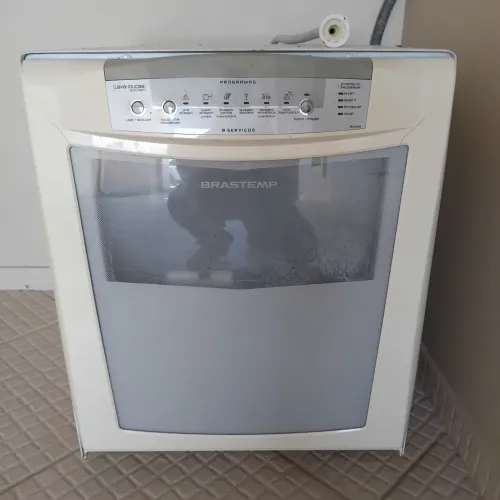 Lava louças 8 serviços Brastemp