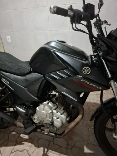 Vendo Yamaha Fazer 150 2014 Flex