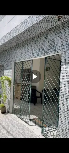 Casa Solta com Excelente Estrutura e Localização Privilegiada