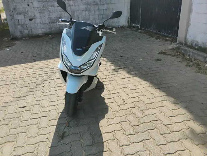 PCX 160 ano 2024