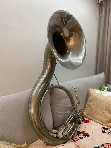 Tuba Sousafone Bentley Mib - Raridade