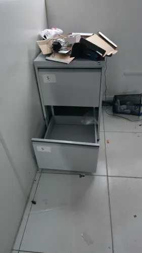 Armário aço 2 gavetas