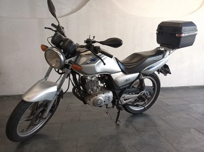 Suzuki YES 125 - 2010 - R$6.700