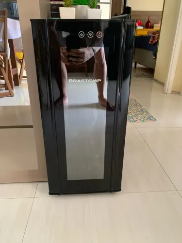 Adega Climatizada Brastemp Preta - Ótimo Estado