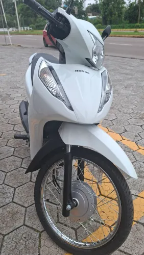 Honda Biz 125 ES