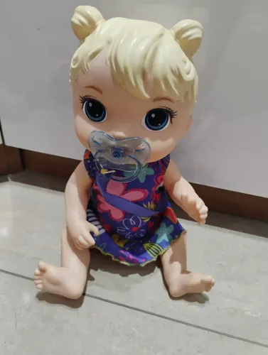 Boneca Baby Alive funcionando perfeitamente 