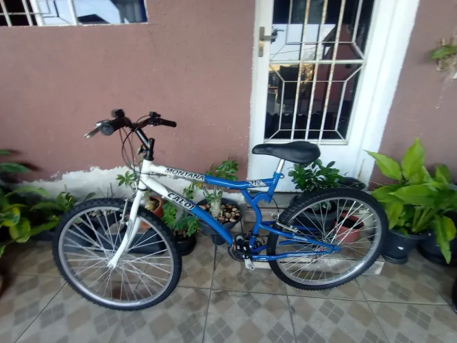 Vendo uma bicicleta Caloi Montana conservada 