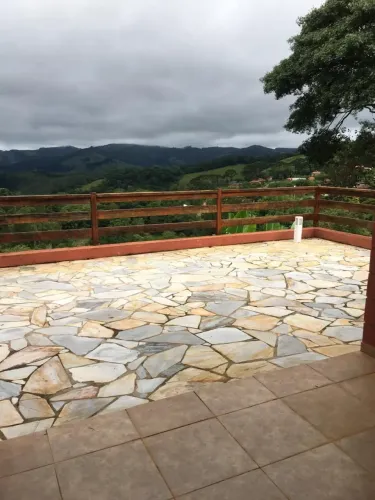 Casa no Condomínio Querência , nas Montanhas em Piracaia