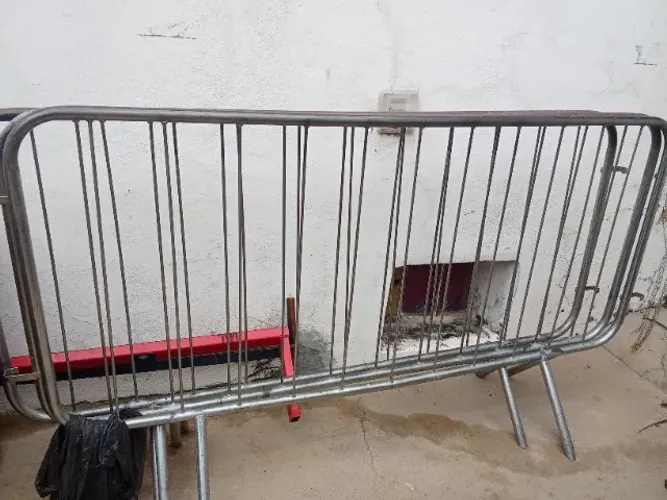 Gradil 3 por 400,00