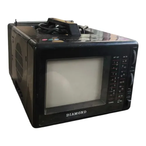 TV Portátil Diamond Antiga com Rádio AM FM - Usada em Perfeito Funcionamento
