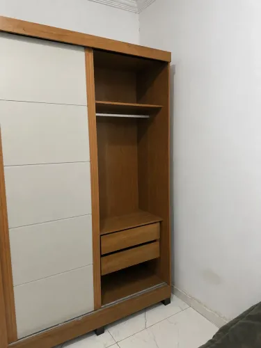 Guarda-roupa de casal (aceito troca)