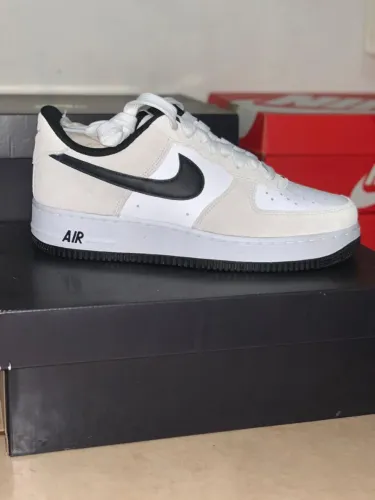 Vendo tênis DA NIKE 