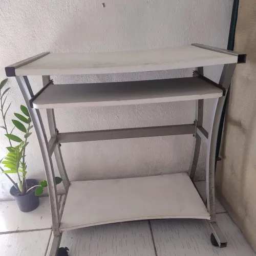 Mesa para computador