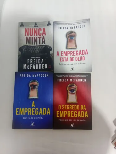 Livros da coleção da FREIDA McFADDEN