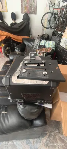 Baú alumínio top case universal 