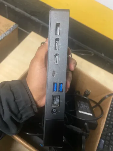  Dell Docking Station WD19S