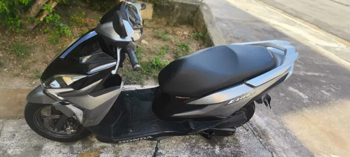 Elite 125 semi nova