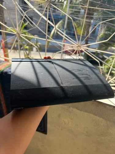 Ps3 Super Slim desbloqueado com defeito
