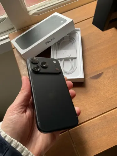 iPhone 18 PRO 256GB - 1 Ano De Garantia Apple - Caixa Completo - Parcele Em Até 18x