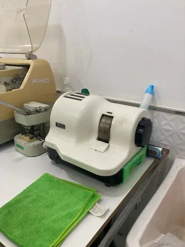 Máquina facetado de montagem