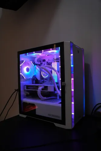 PC GAMER RYZEN 7 - 32GB