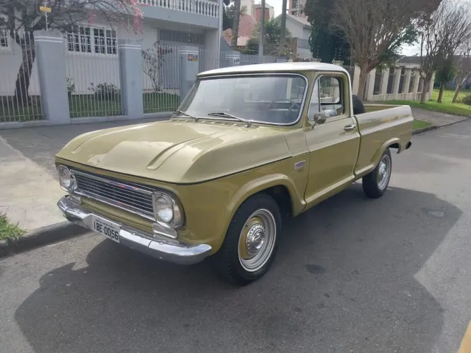 Chevrolet C-10 2.5/4.1 1975