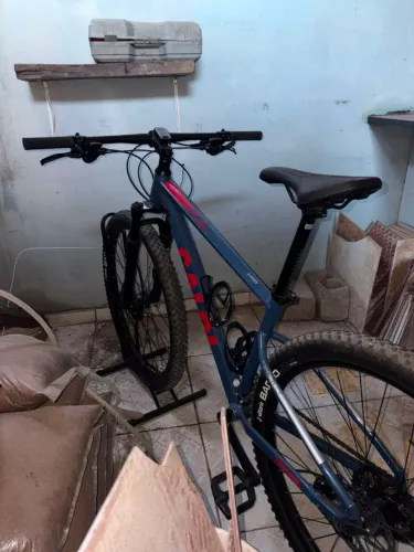 Bicicleta Caloi aro 29