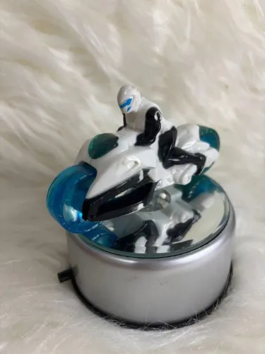 Moto Max Steel Turbo Power