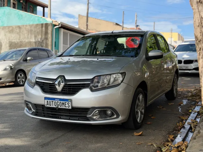 Renault Logan Expression Hi-flex 1.6 8V 4P 2016