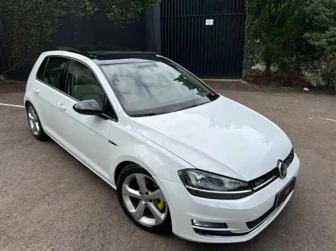 Volkswagen Golf Highline 1.4 TSI 140cv Aut. 2014