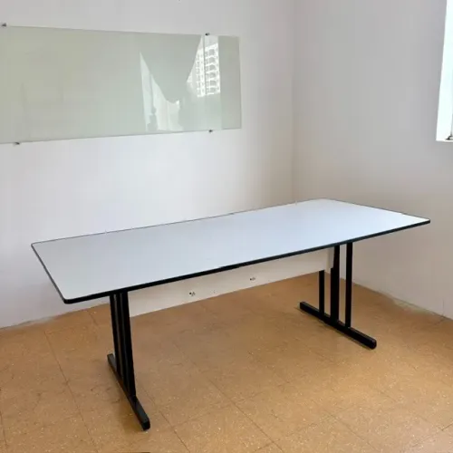 Mesa De Reunião 2,00m X 0,90m Cor Gelo - Escritório / Co-working 2 metros