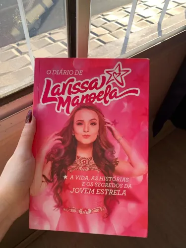 Livros Larissa Manoela Desapego