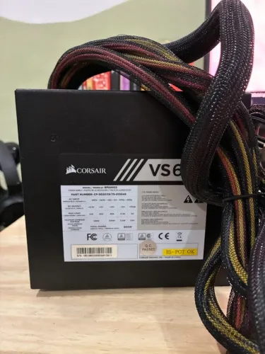 Fonte Corsair VS600 | Queimada