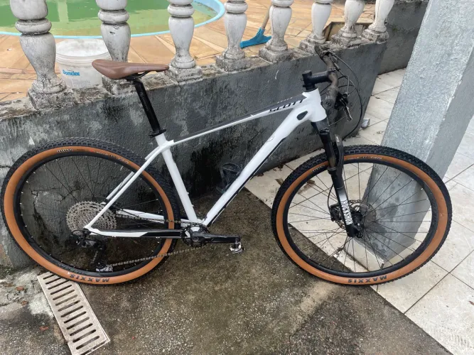 Bicicleta Scott scale 965 aro 29