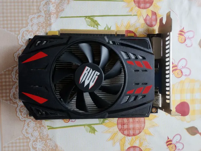 Placa de vídeo GTX 550 TI 2GB