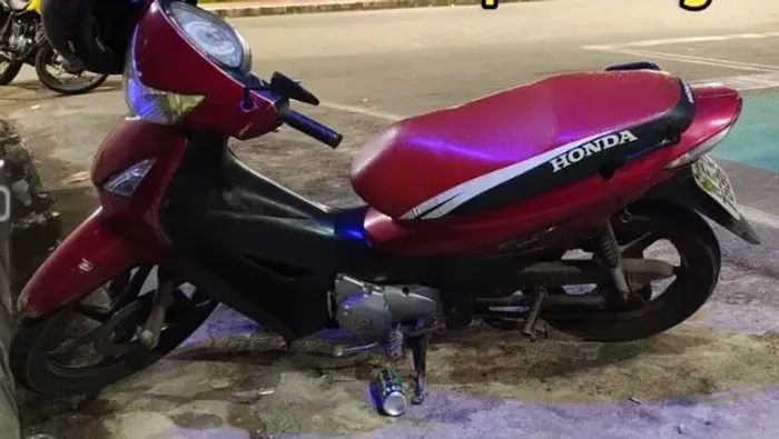 Moto Honda biz 125+ 
