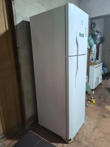 Geladeira, Tv, Batedeira a venda preço de Desapego