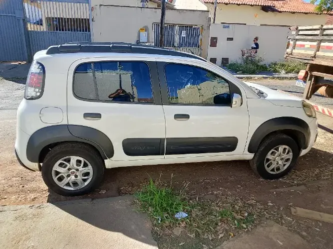Fiat Uno WAY 1.0 EVO Fire Flex 8V 5P 2015