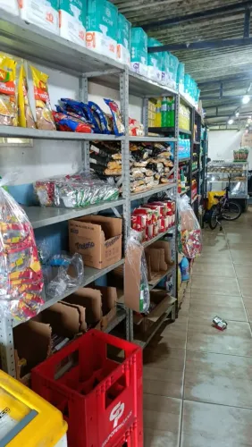 Vende-se ponto comercial 