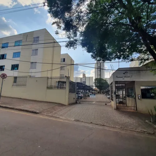 Apartamento com 2 quartos para alugar por R$ 1200.00, 47.23 m2 - VILA BOSQUE - MARINGA/PR