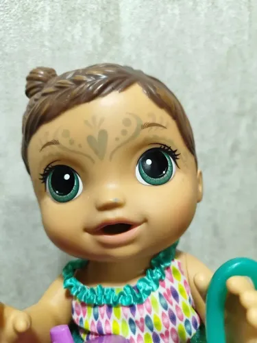 Baby Alive usada em bom estado