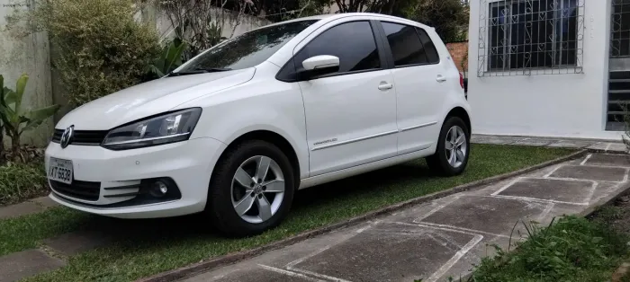 Volkswagen Fox Comfortline 1.6 Flex 8V 5P 2017
