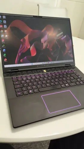 NOTEBOOK Alienware M16 R2 Dell