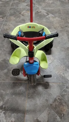 Triciclo infantil 