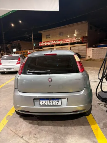 Fiat Punto Attractive 1.4 Fire Flex 8V 5P 2012